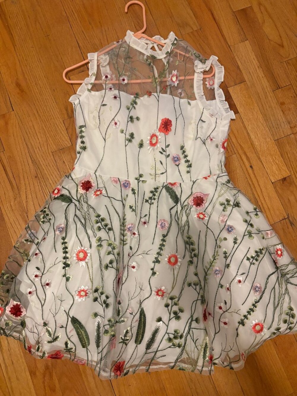 White and floral City Studio dress (size 15 Juniors, but spacious)